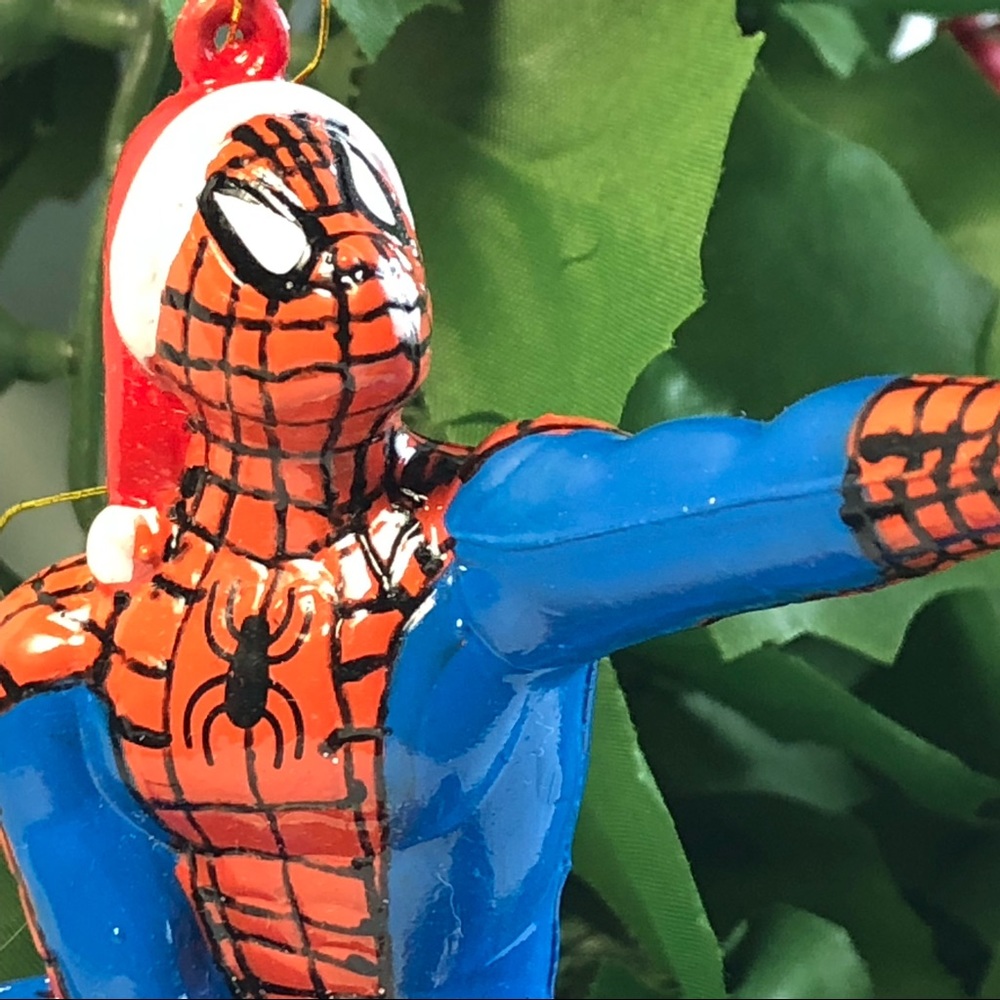 🌟 SOLD 🌟Spiderman Christmas Ornament - Picture 2 of 6